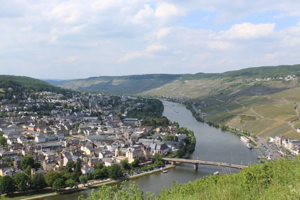 Blick auf Bernkastel-Kues