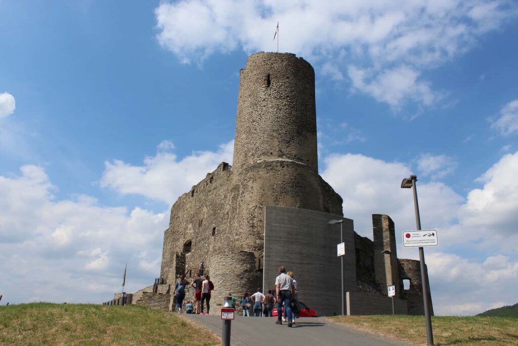 Burg Landshut über Bernkastel-Kues